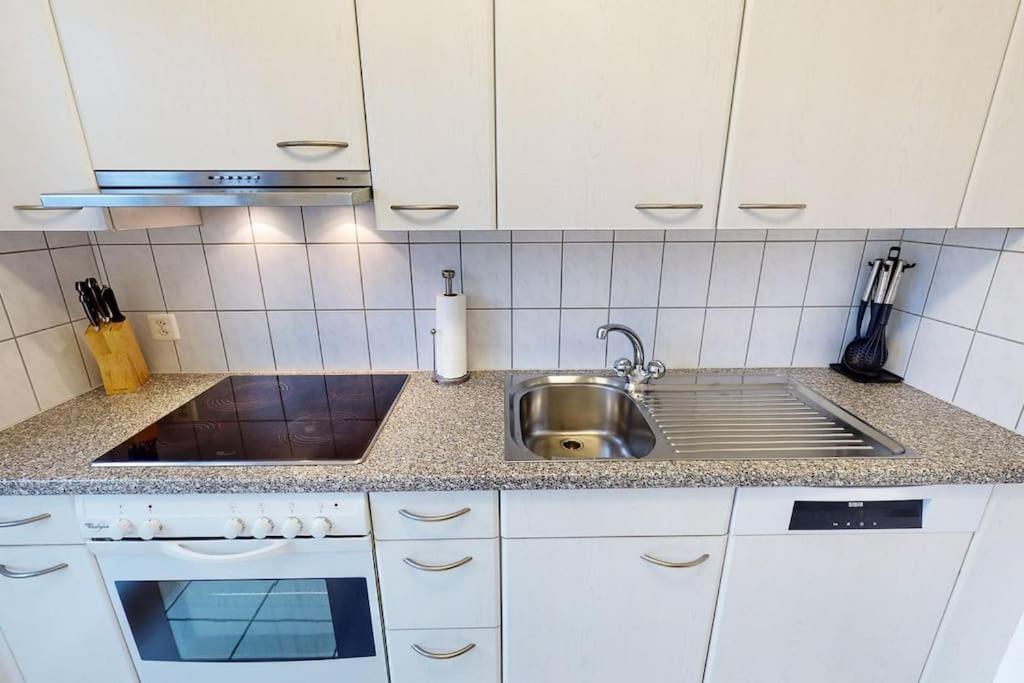 Bright 1 Bedroom Flat In The City Centre زيورخ المظهر الخارجي الصورة